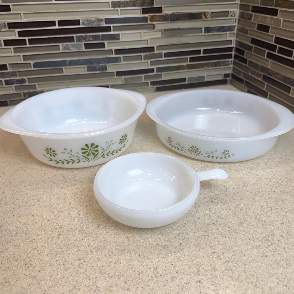 Vintage Glasbake Green Daisy Milk Glass Casserole Baking Dish Set of 3 USA Made